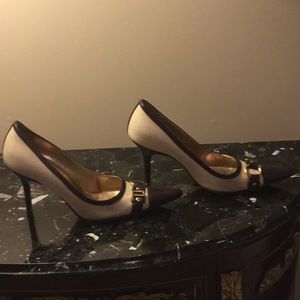 Dolce & Gabbana Beige & Brown Pumps - 10 N
